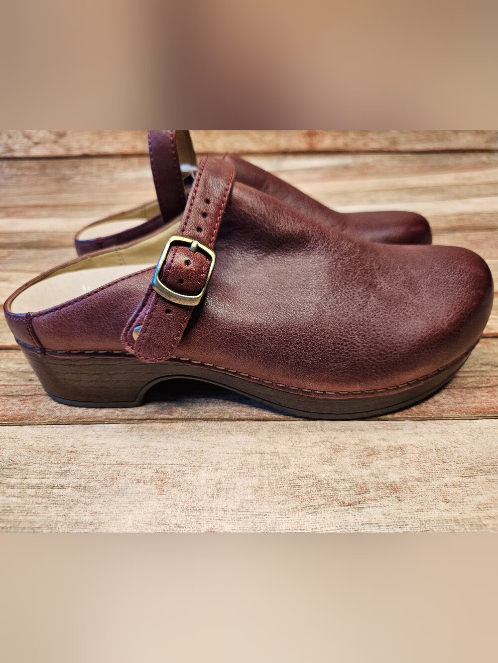 Dansko Berry Milled Burnished Slip On Clogs. Size 37